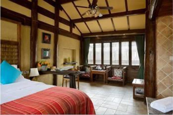 Room 13 of 22