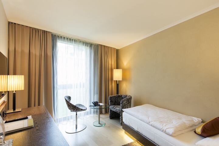 Room 14 of 59