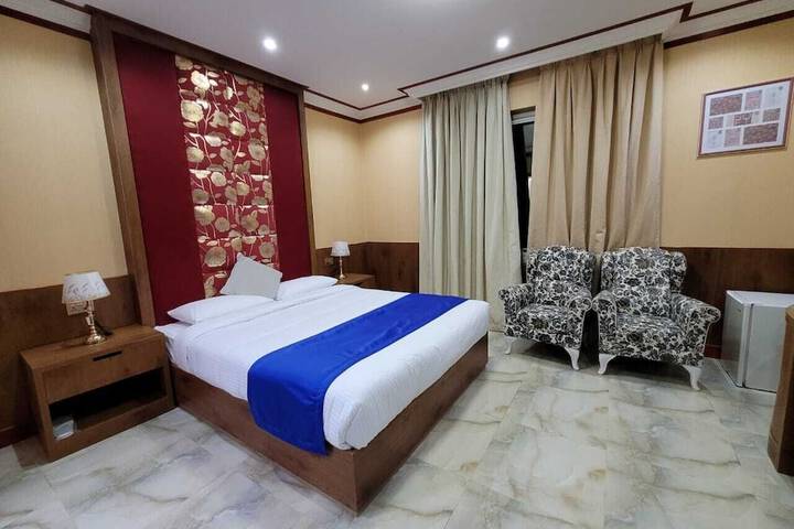 Room 12 of 41