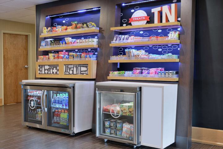 Snack bar