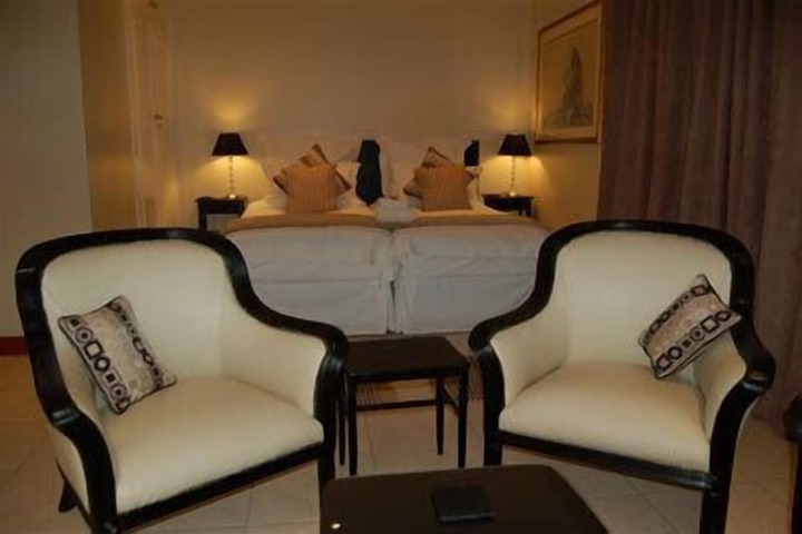 Room 7 of 27