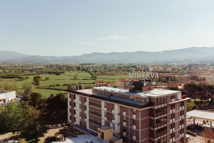 Hotel 74 of 76