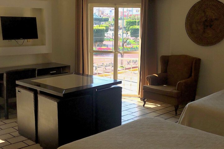 Room 8 of 21