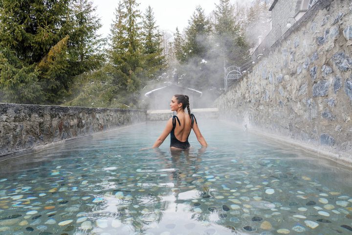 Jetted tub