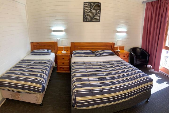 Room 7 of 54