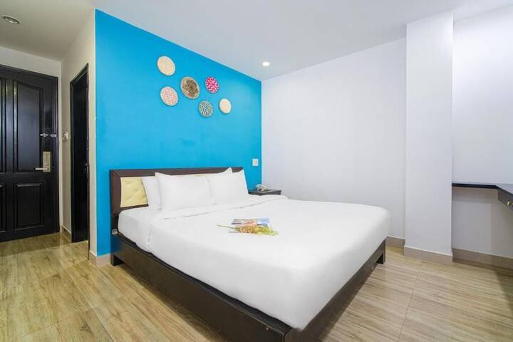 Room 13 of 51