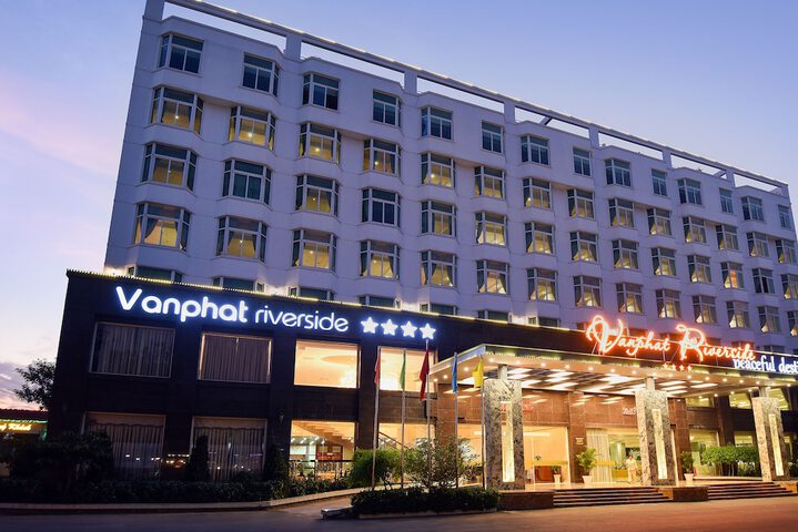 Hotel 136 of 137