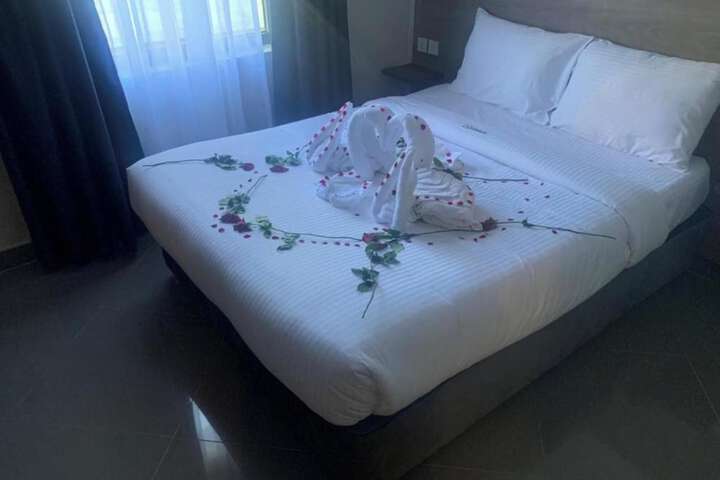 Room 7 of 22