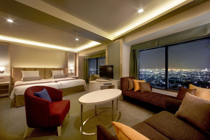 Room 7 of 97