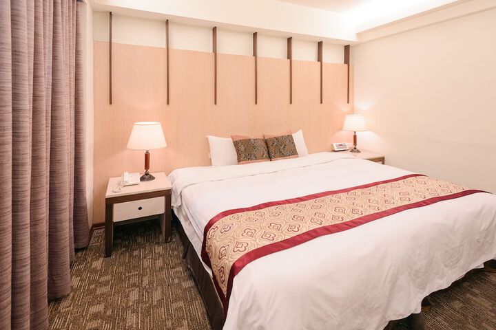 Room 10 of 60