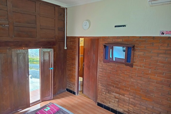 Room 16 of 41