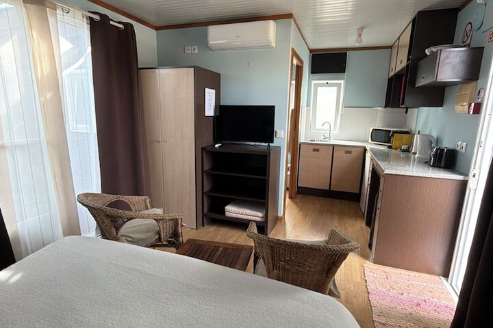 Room 16 of 61