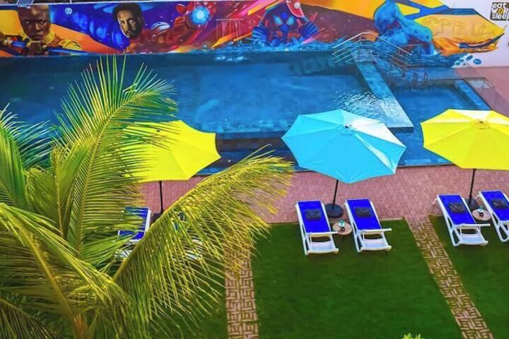 Pool 38 of 69