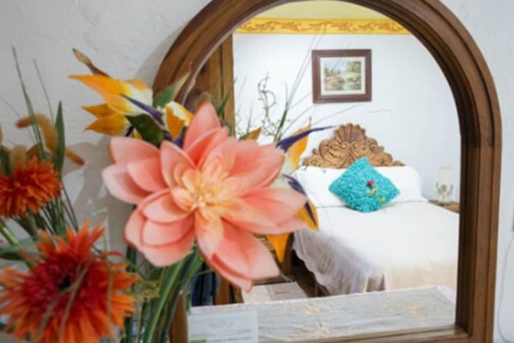 Room 2 of 23