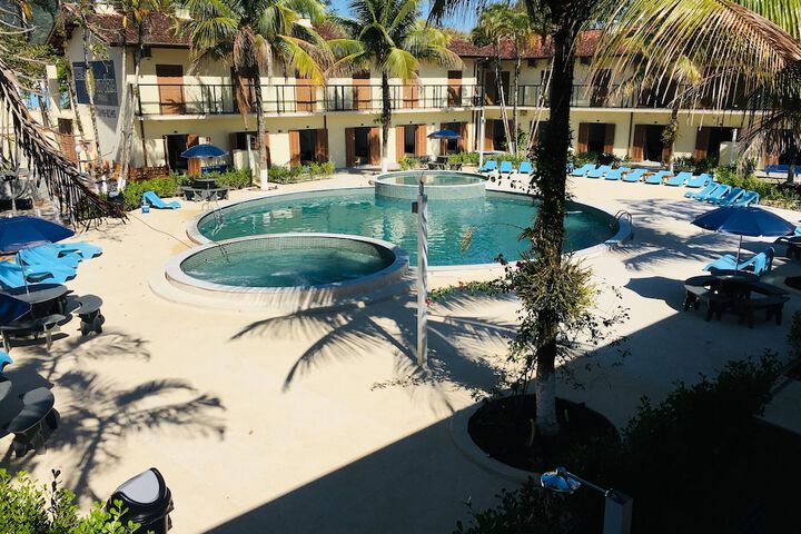 Pool 31 of 61