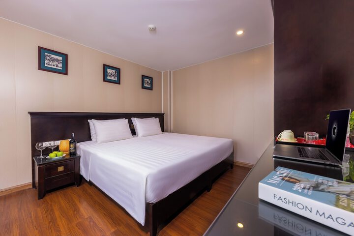 Room 17 of 45
