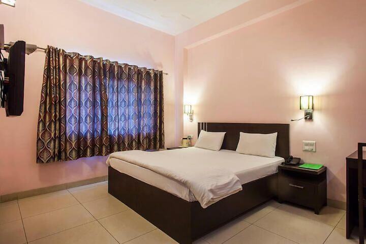 Room 4 of 22
