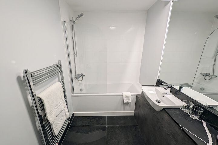 Room 14 of 31