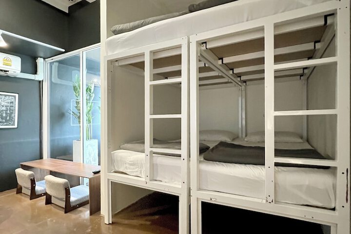 Room 14 of 41