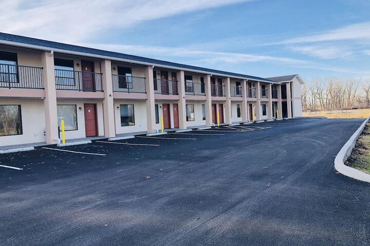 Property Grounds 41 of 45