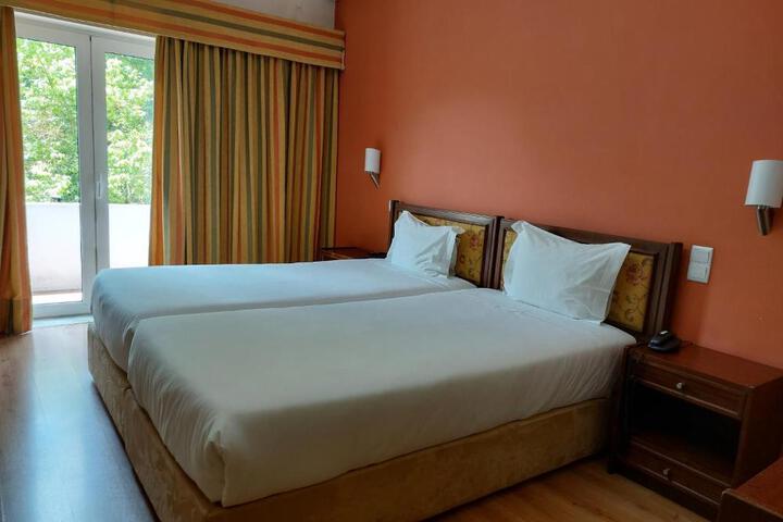 Petrus Hotel