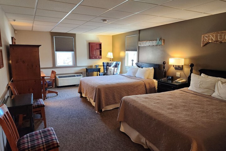 Room 121 of 259