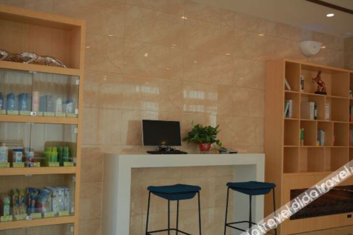 Hotel Interior 10 of 24