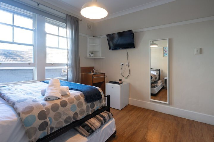 Room 17 of 61