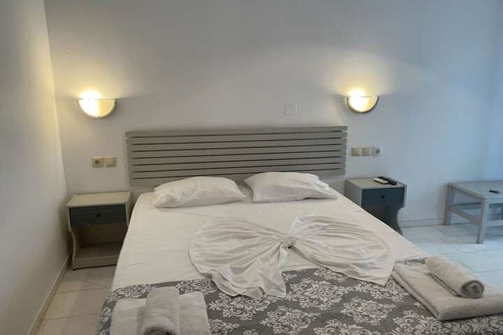 Room 15 of 71