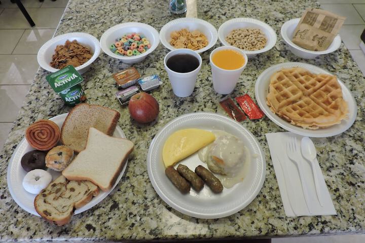 Breakfast area