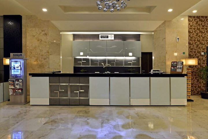 Hotel Interior 3 of 38