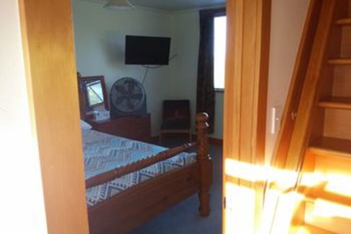 Room 34 of 66