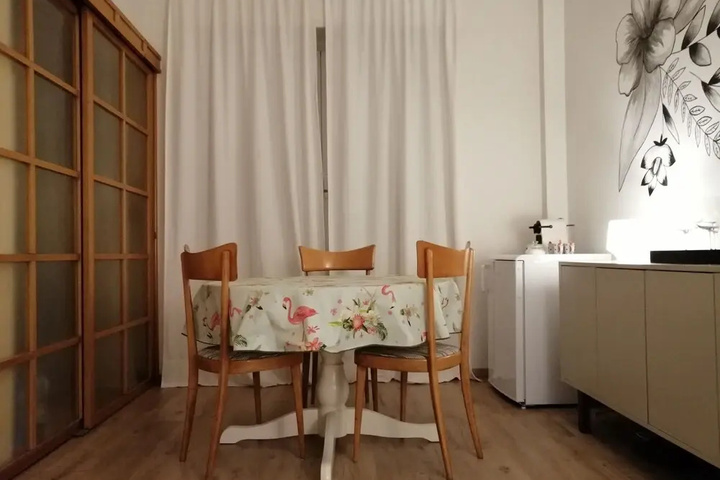 Room 3 of 20