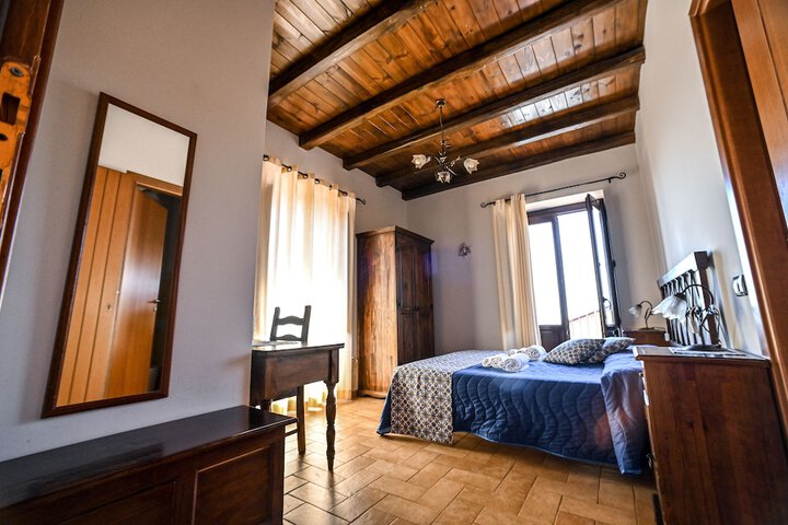 Room 6 of 57