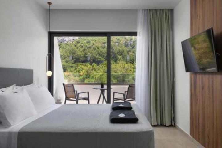 Room 21 of 117