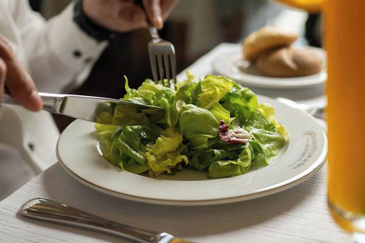 Dining 92 of 140