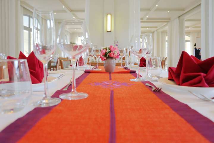 Dining 56 of 72