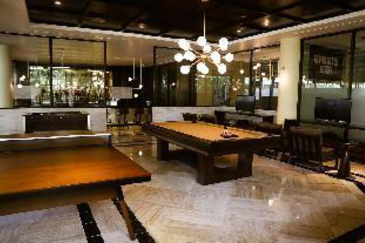 Bar/lounge