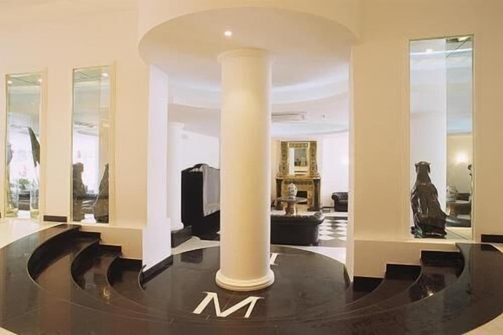 Lobby Entry