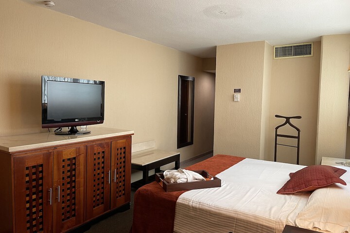 Room 20 of 84