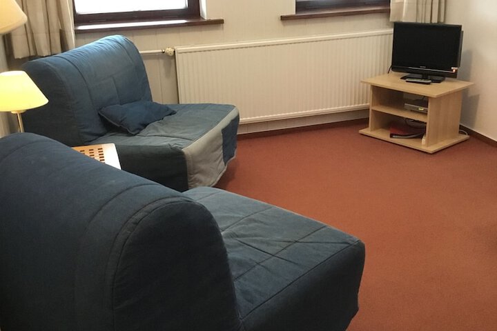 Room 29 of 32