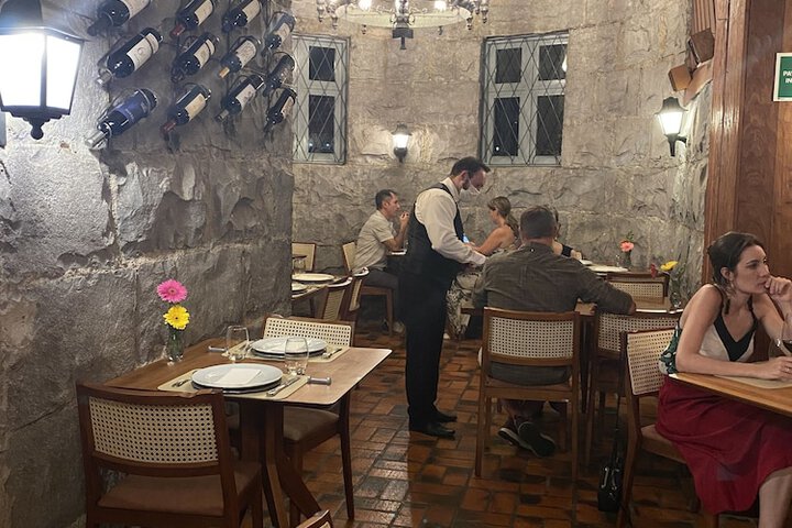Dining 78 of 110