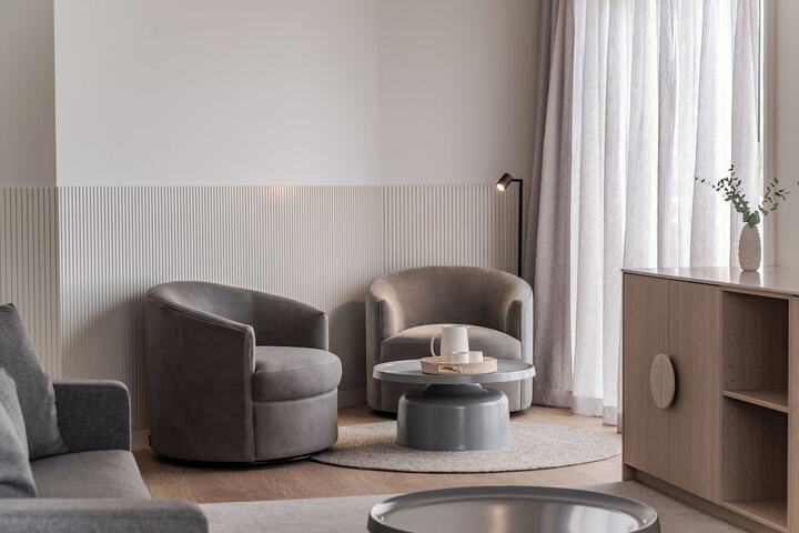 Room 44 of 140