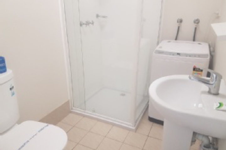 Room 548 of 792