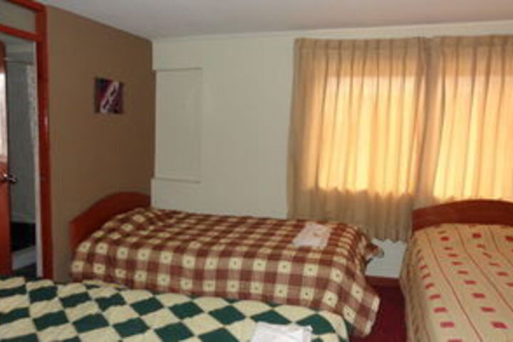 Room 13 of 39