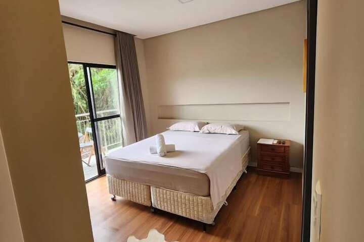 Room 8 of 44