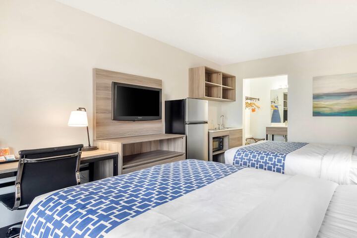 Room 15 of 29
