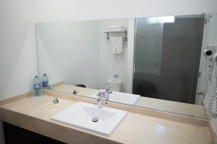Room 53 of 130