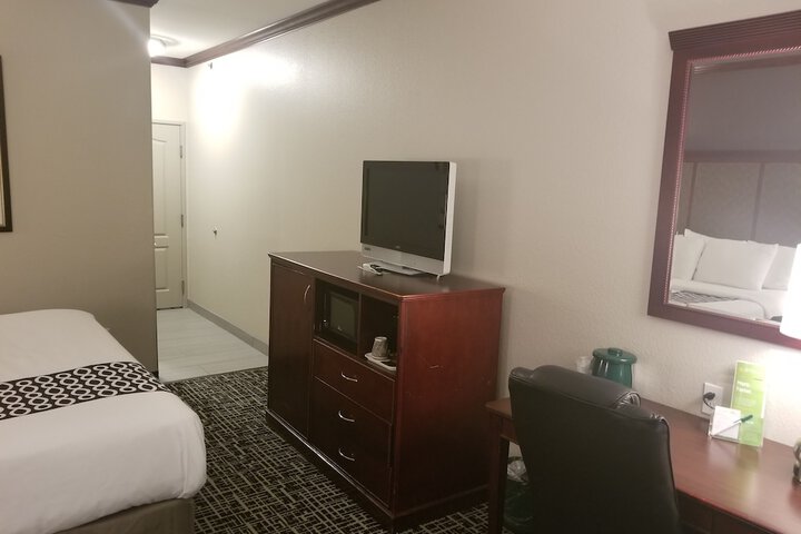 1 King Bed Mobility Accessible (3 of 14)