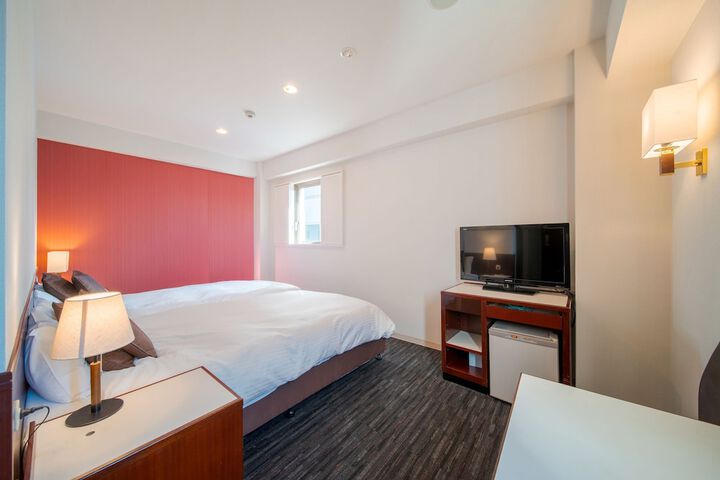 Room 17 of 45